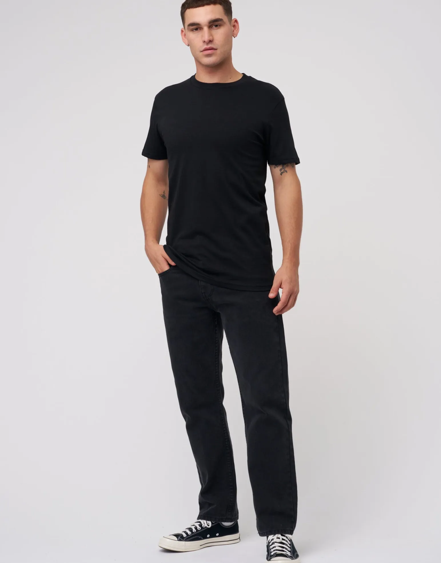 Plain Slim Fit T Shirt in Navy