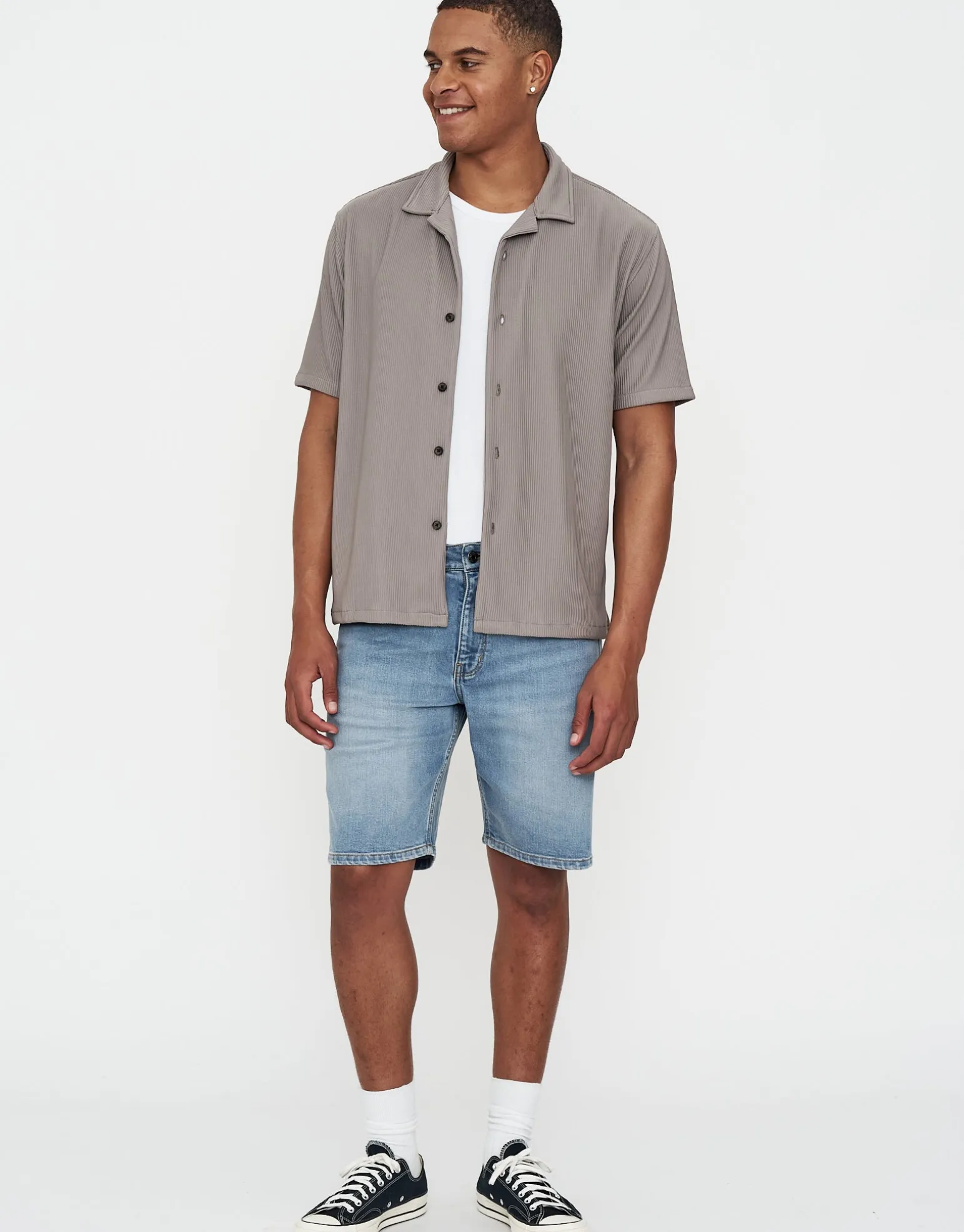 Plisse Pleated Relaxed Short Sleeve Shirt in Dusty Olive