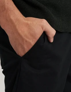 Regular Fit Stretch Chino Shorts in Navy