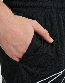 Reigns Basketball Shorts in Black