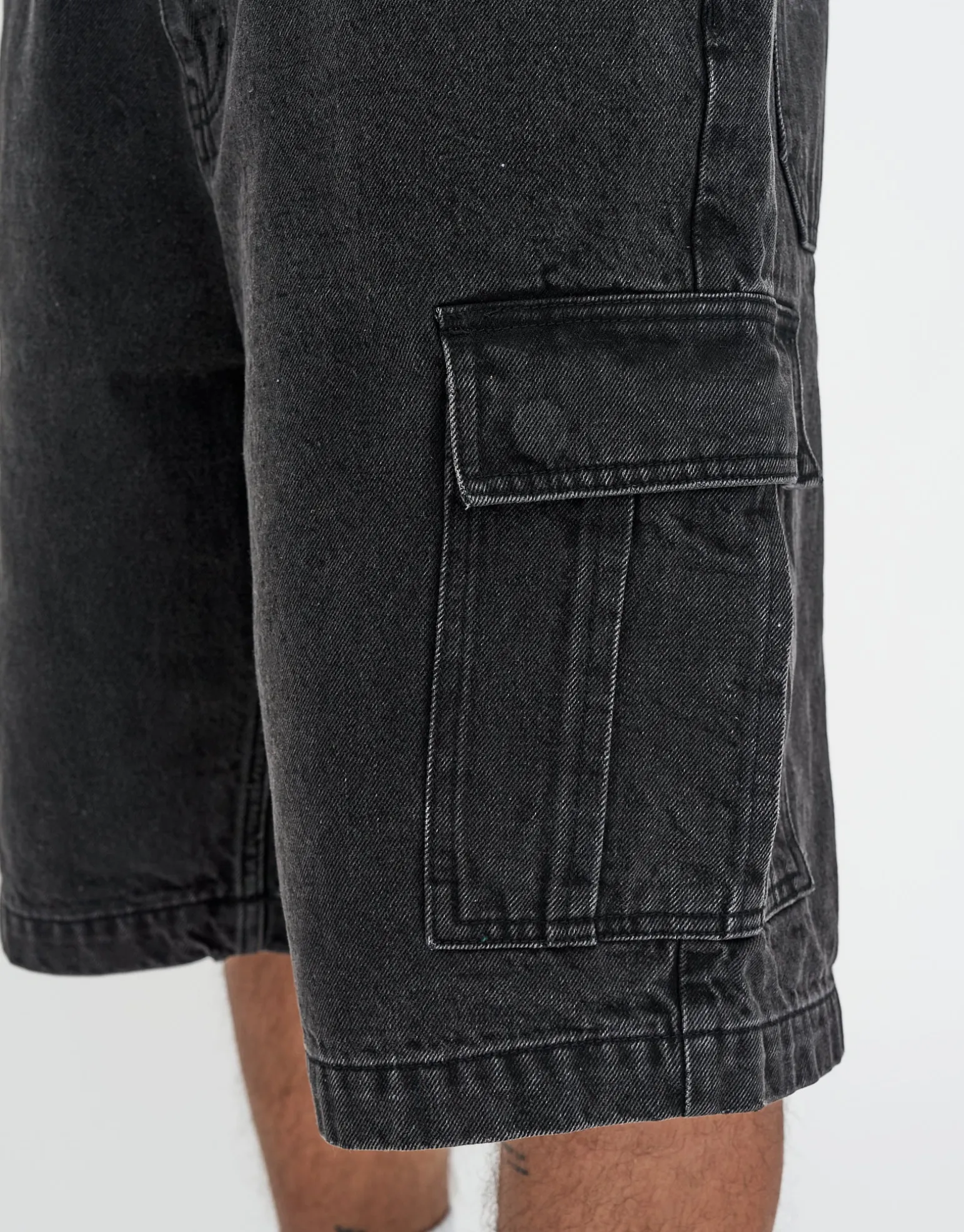 Relaxed Fit Cargo Jorts in Sun Washed Blue
