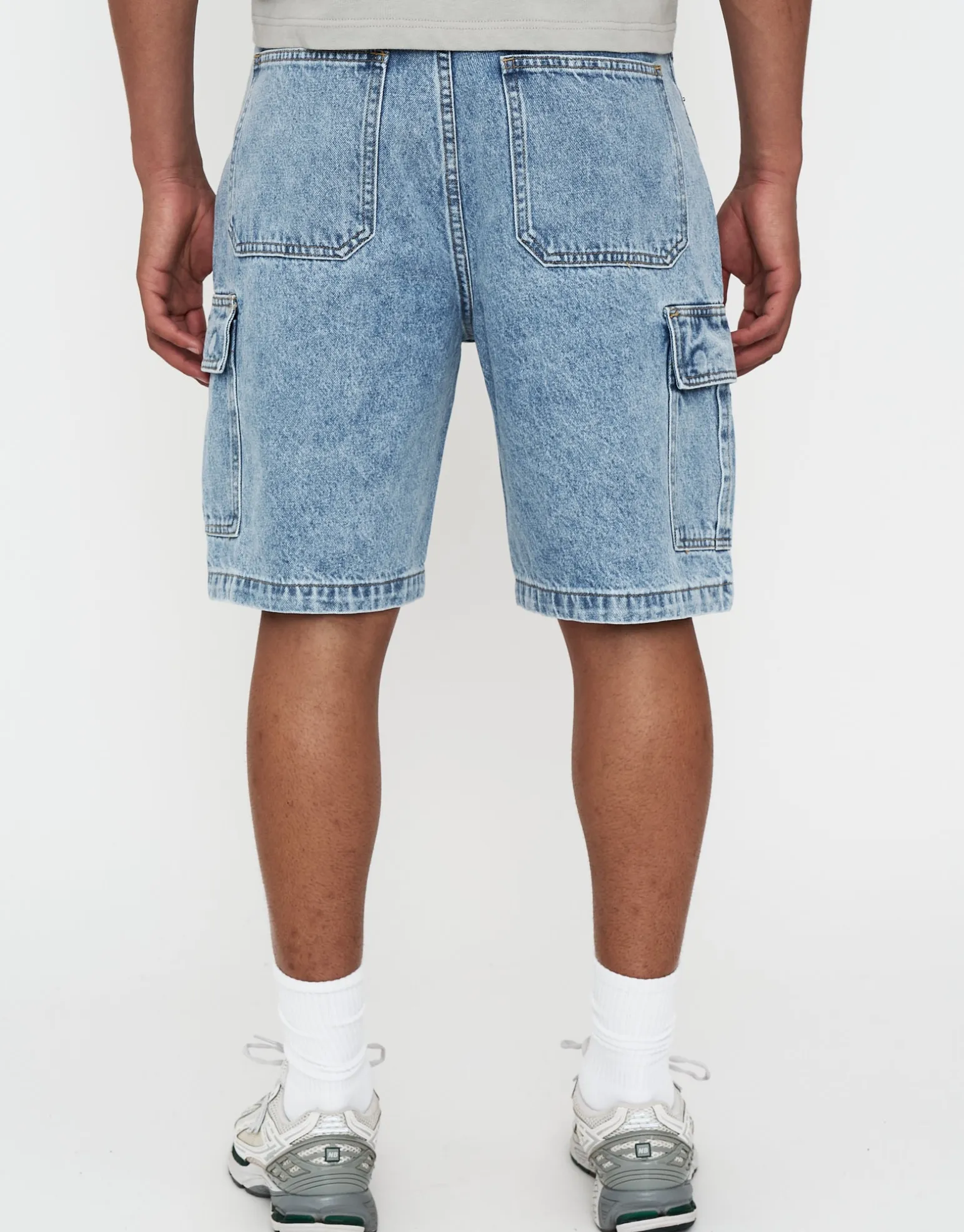 Relaxed Fit Cargo Jorts in Sun Washed Blue