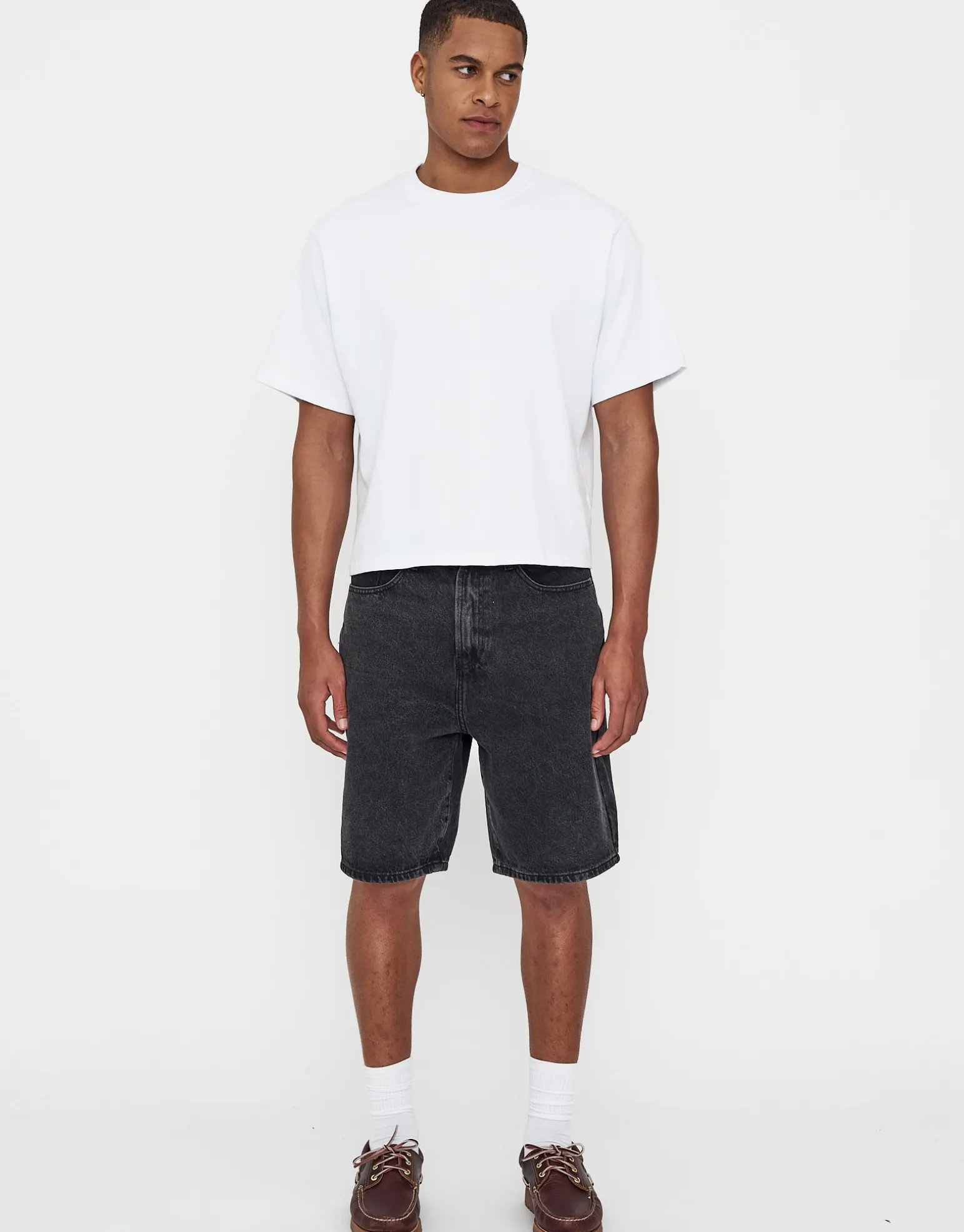 Relaxed Fit Denim Shorts in Grey
