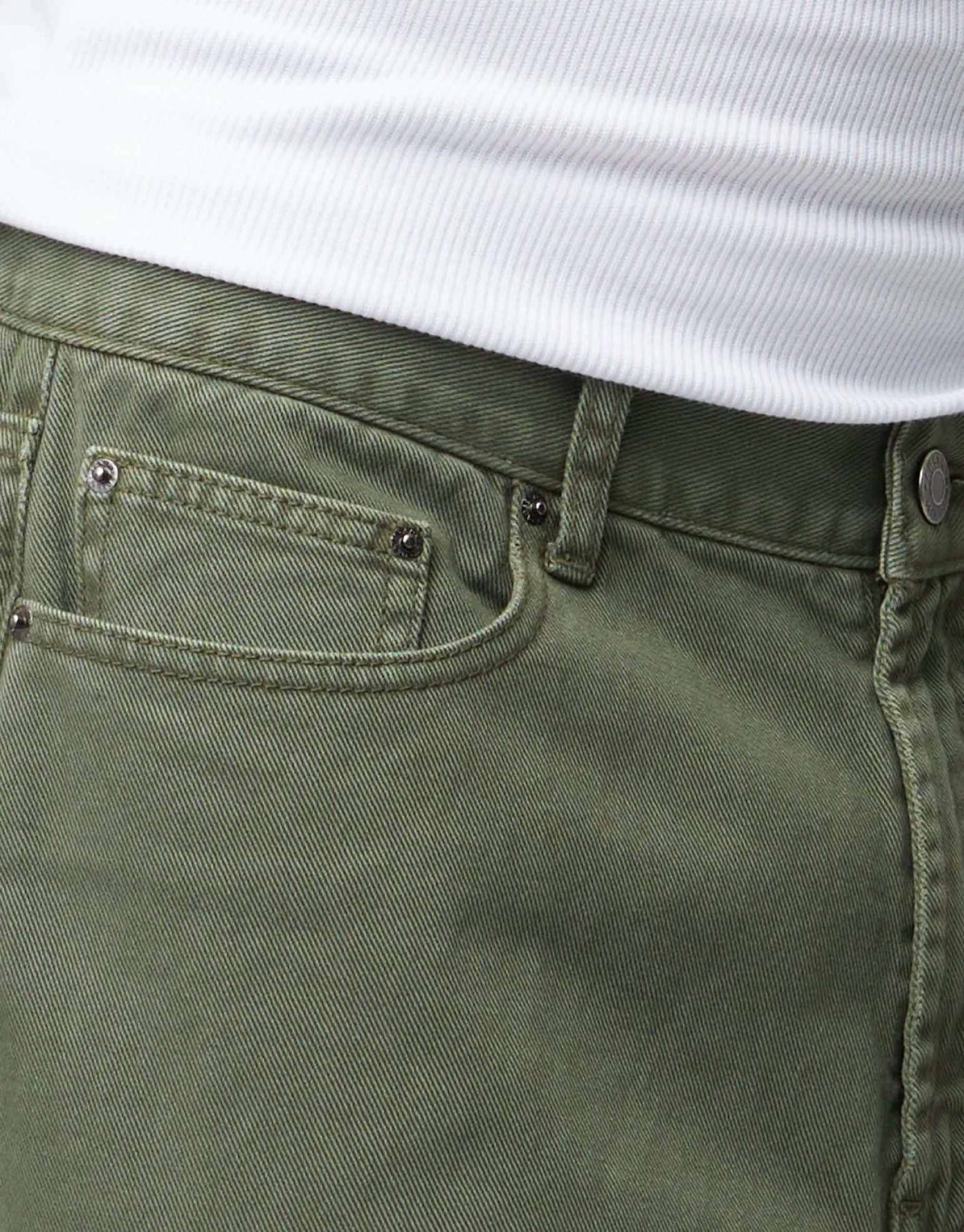 Relaxed Fit Denim Shorts in Grey