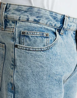 Relaxed Fit Jeans in Indigo Blue