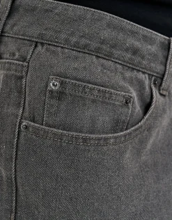 Relaxed Fit Jeans in Lt Blue