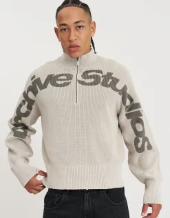 Ribbed Quarter Zip Knit in Stone