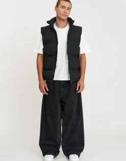 Ripstop Puffer Vest in Black