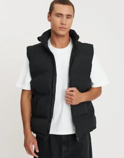 Ripstop Puffer Vest in Black