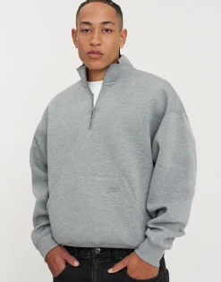 Scuba Oversized Deboss Quarter Zip in Grey Marle