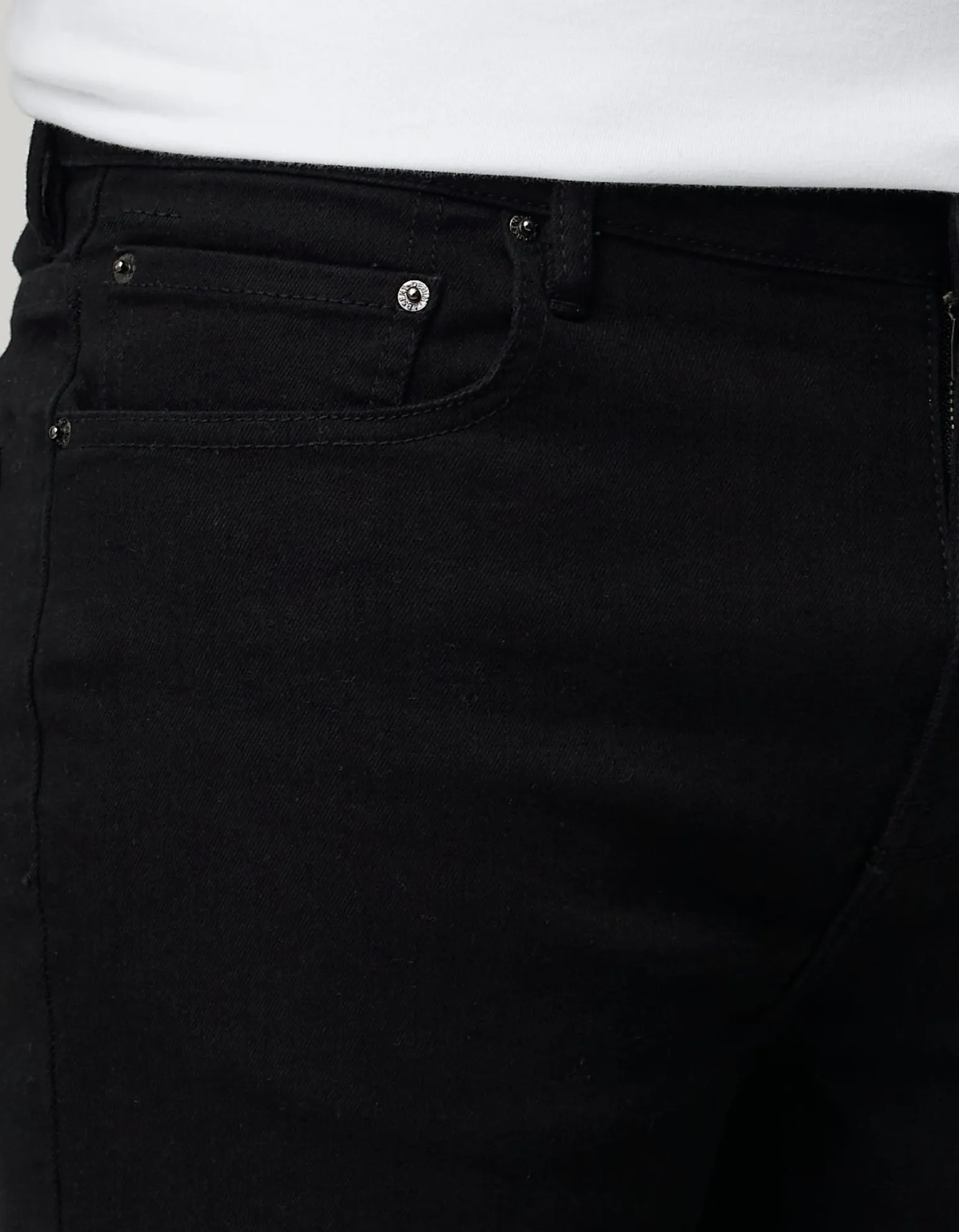 Slim Denim Shorts in Cloud White