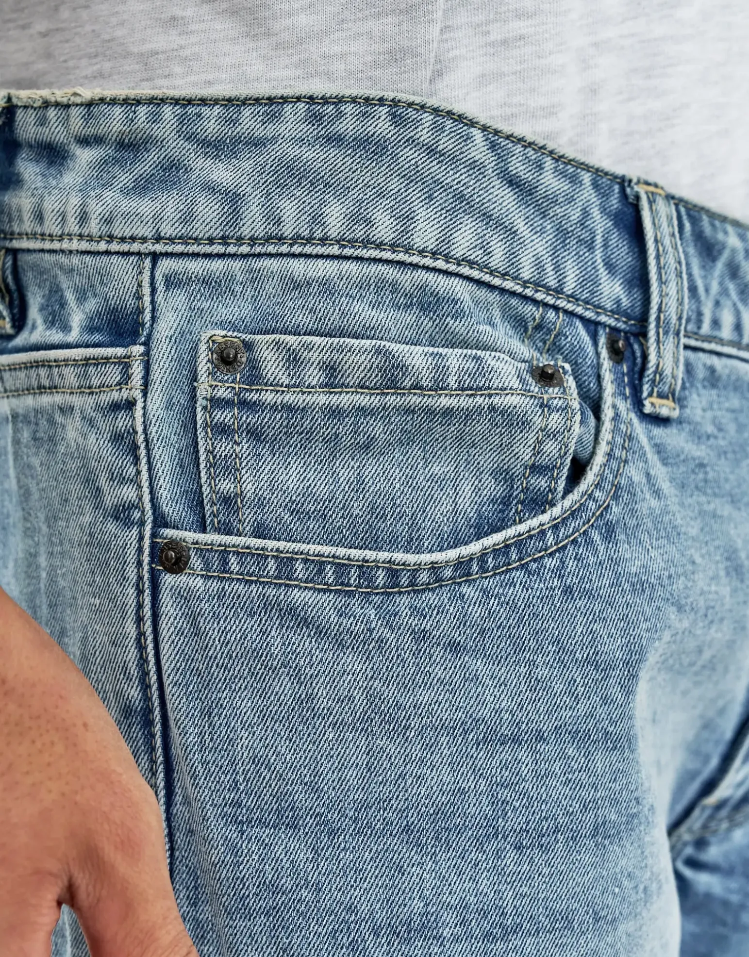 Slim Denim Shorts in Cloud White