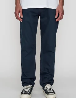 Slim Fit Jeans in Solid Black