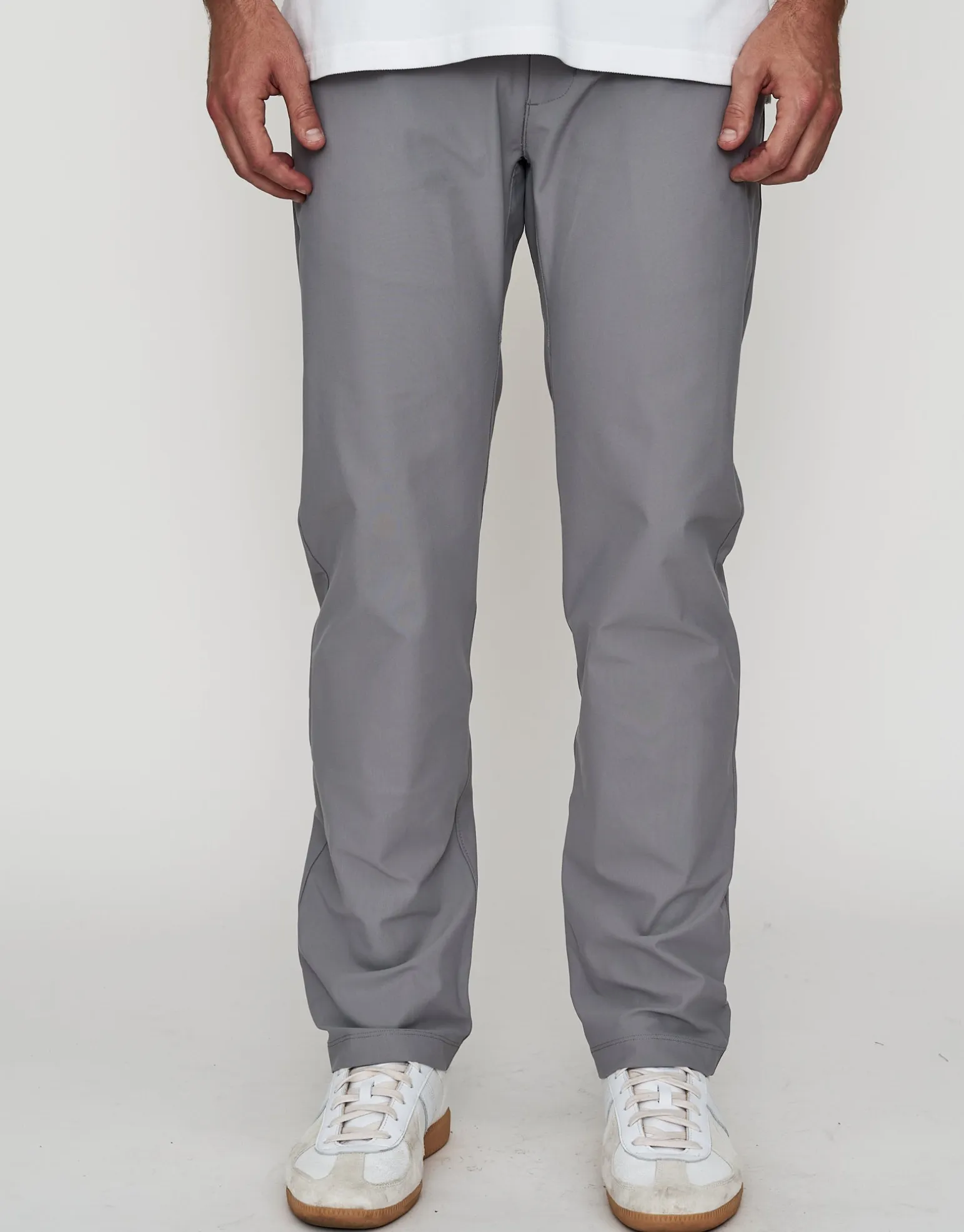 Smart Flex 2.0 Chino Pants in Black
