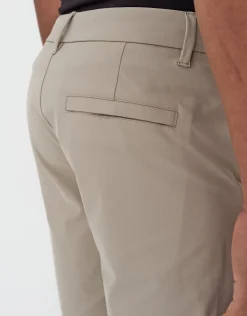 Smart Flex Everyday Shorts in Black