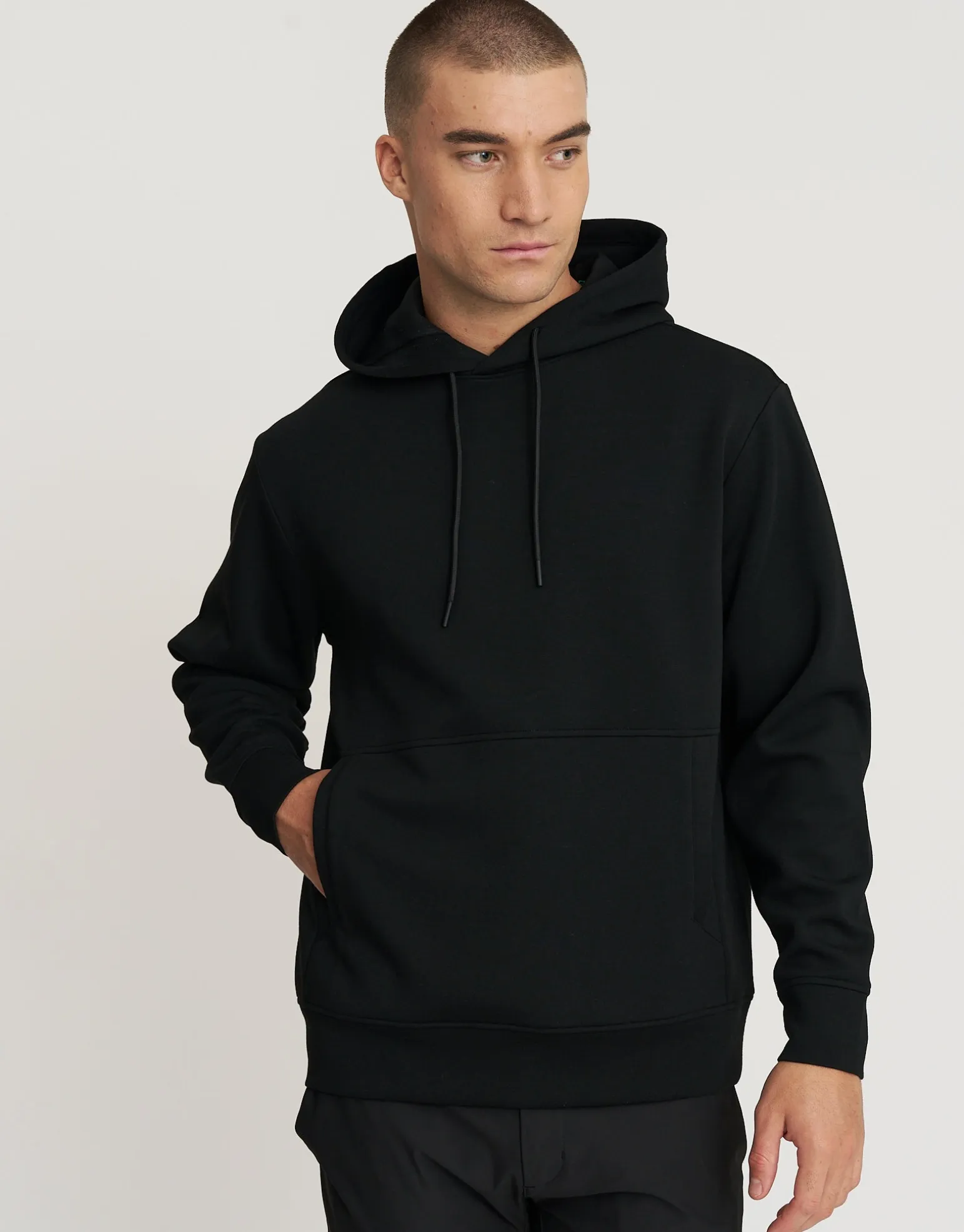 Smart Flex 2.0 Hoodie in Black