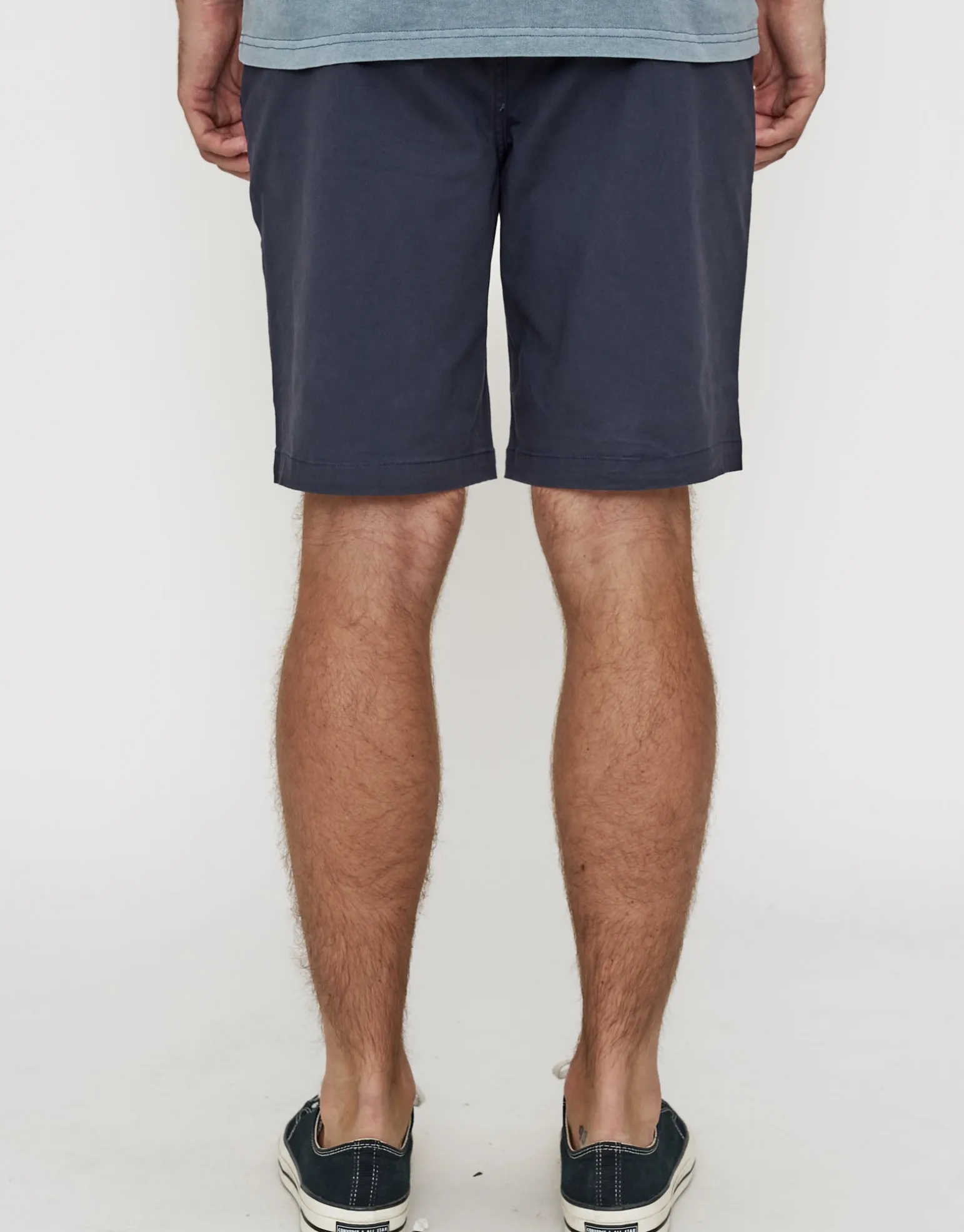 Stretch Chino Slim Fit Shorts in Sand