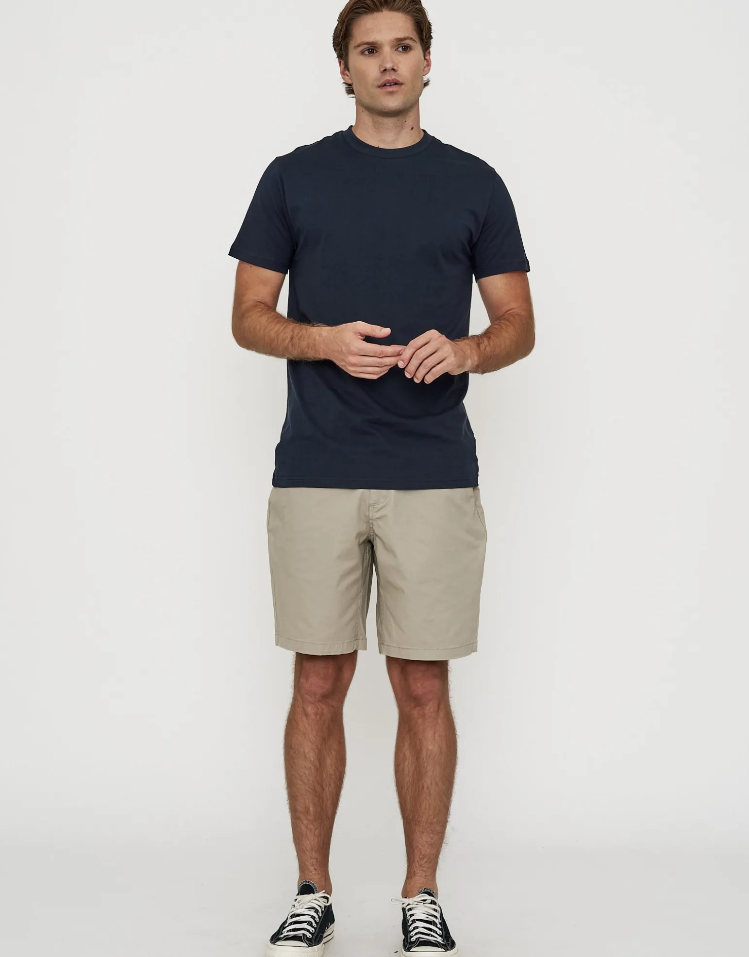 Stretch Chino Slim Fit Shorts in Sand