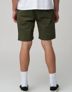 Stretch Chino Slim Fit Shorts in Navy