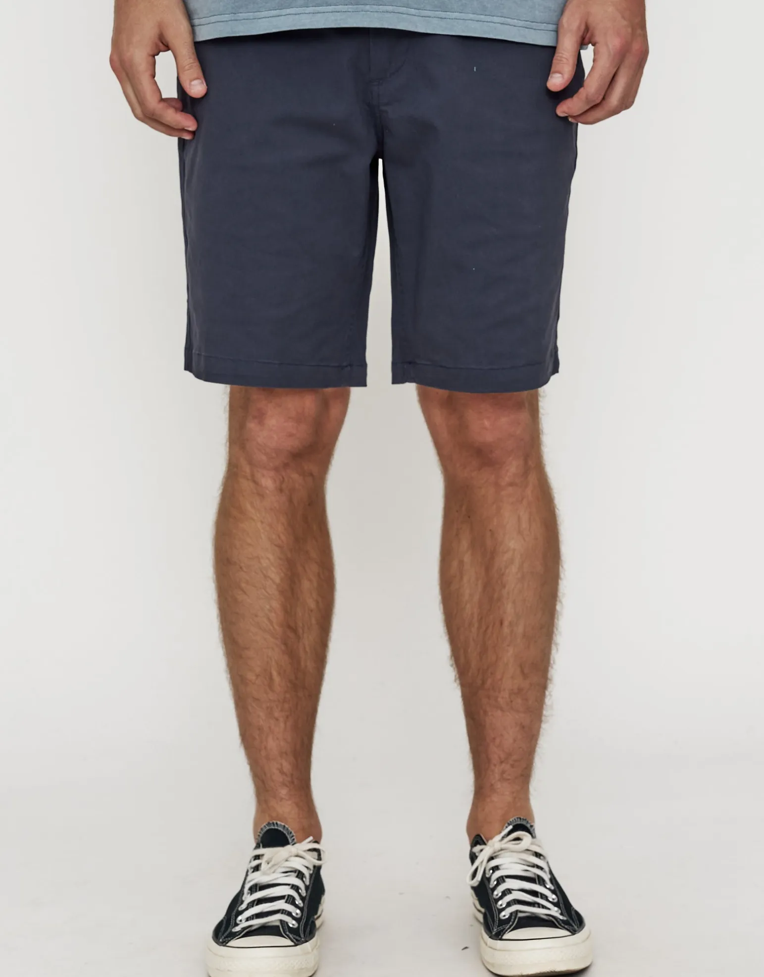 Stretch Chino Slim Fit Shorts in Navy