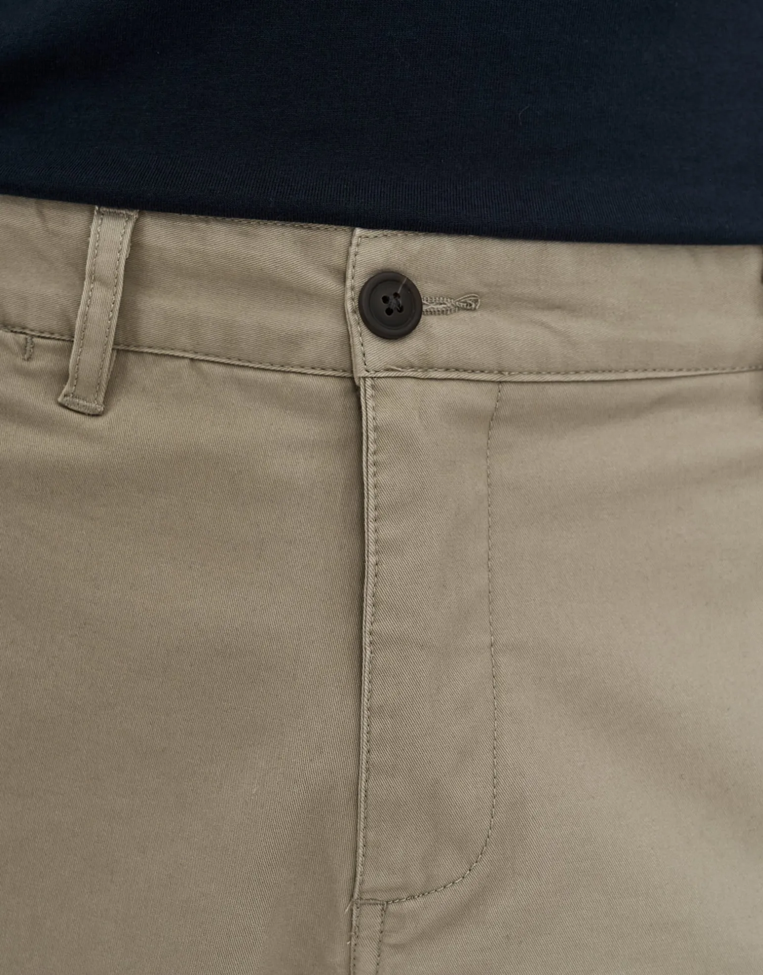 Stretch Chino Slim Fit Shorts in Mid Grey