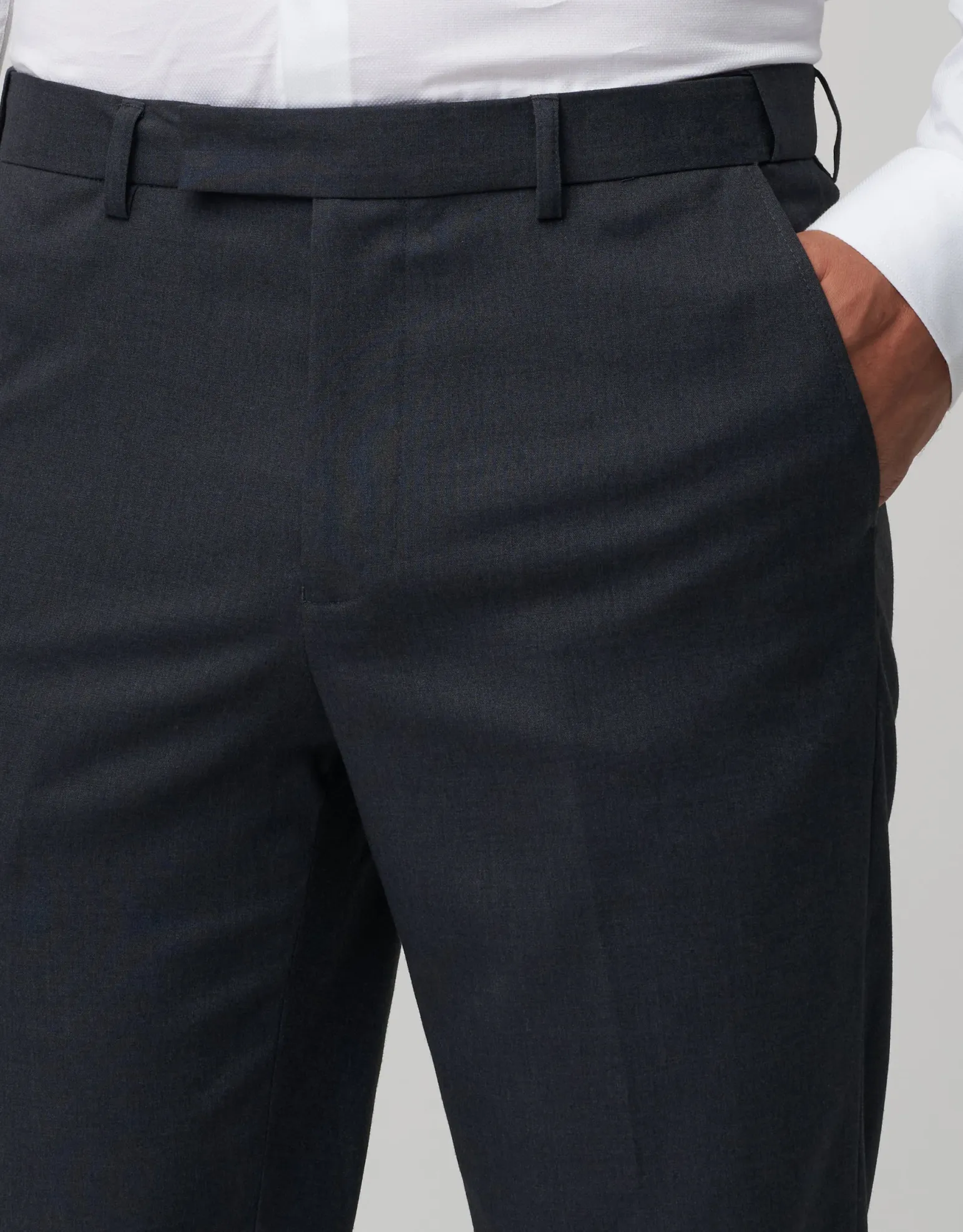Stretch Slim Fit Suit Pants in Black