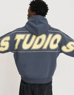 Studios Oversized Cropped Hoodie in Snow Marle