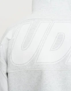 Studios Oversized Cropped Hoodie in Snow Marle