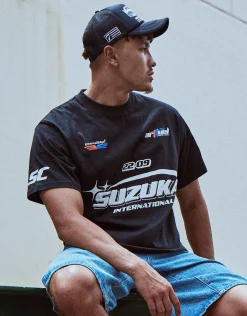 Suzuka Relaxed Fit T Shirt in Black