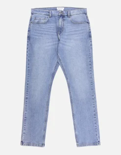 Taper Fit Jeans in Solid Black