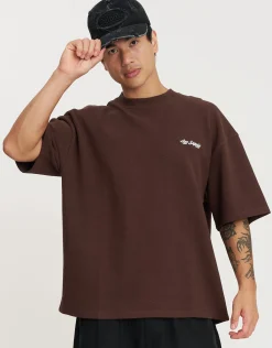 Textured Ace Supply Box Fit T-Shirt in Bitter Brown