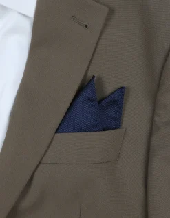 Textured Plain Pocket Square in Burgundy