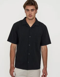 Textured Short Sleeve Shirt in Charcoal