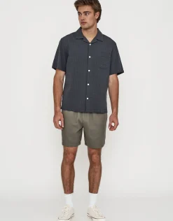 Textured Short Sleeve Shirt in Clover Green