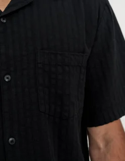 Textured Short Sleeve Shirt in Clover Green