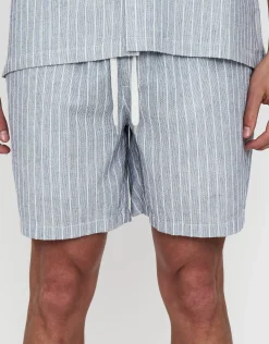 Textured Stripe Pattern Elastic Waist Shorts in Lt Blue