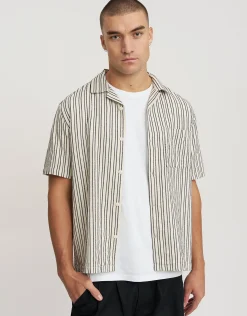 Textured Stripe Short Sleeve Shirt in Off White
