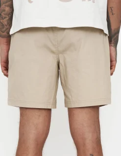 Training Club Everyday Shorts in Charcoal