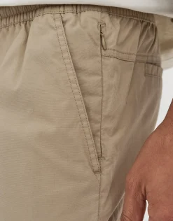 Training Club Everyday Shorts in Khaki