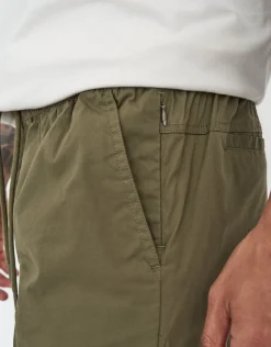 Training Club Everyday Shorts in Tan