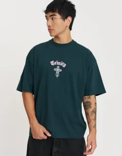 Trinity Wings Box Fit T Shirt in Pine Green