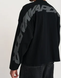 Vapor Textured Long Sleeve T Shirt in Black