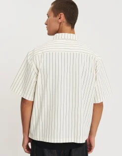 Vault Systems Cropped Short Sleeve Shirt in Blanc