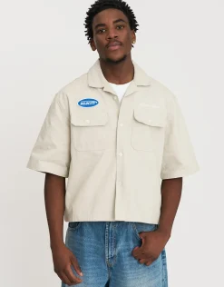 Velocity Cropped Short Sleeve Shirt in Desert Stone