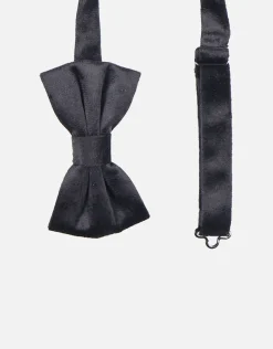 Velvet Bow Tie in Black