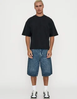 Vintage Box Fit T Shirt in Solid Black