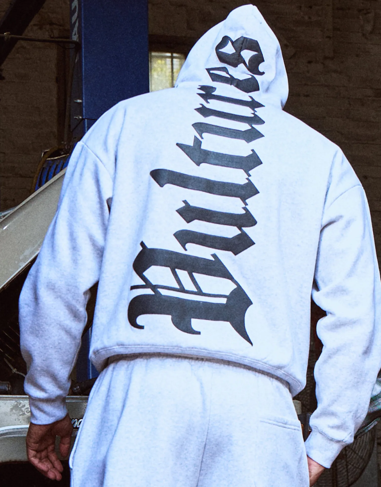 Vultures Oversized Hoodie in Snow Marle