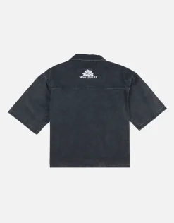 Worldwide Cropped Short Sleeve Shirt in Black