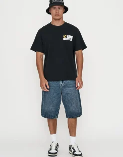 Z Manu World Champs Relaxed Fit T Shirt in Solid Black